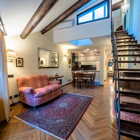 Dimora Lucrezia Apartment Savona Luaran gambar